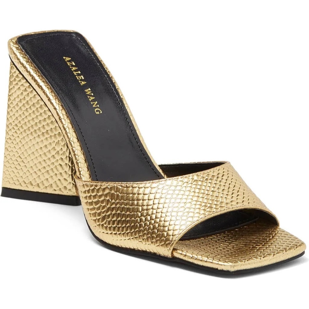 Azalea Wang Gold Textured Women's Heels Size 8.5